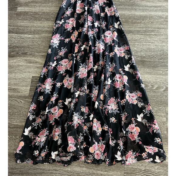 EUC Lulus Wings of Love‎ Black Pink Floral Print Tie Front Maxi Dress Size Small - Picture 16 of 16